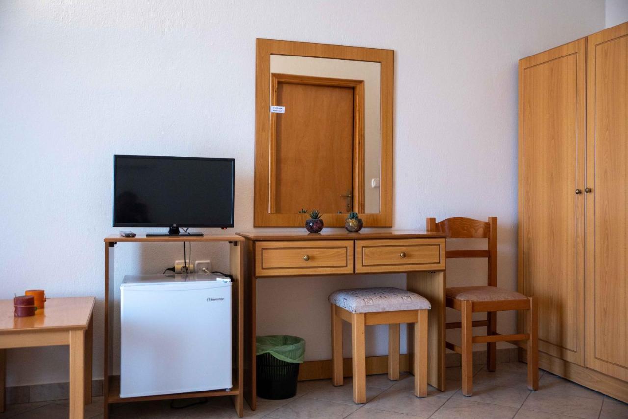 Hotel Kastro Sérvia Extérieur photo