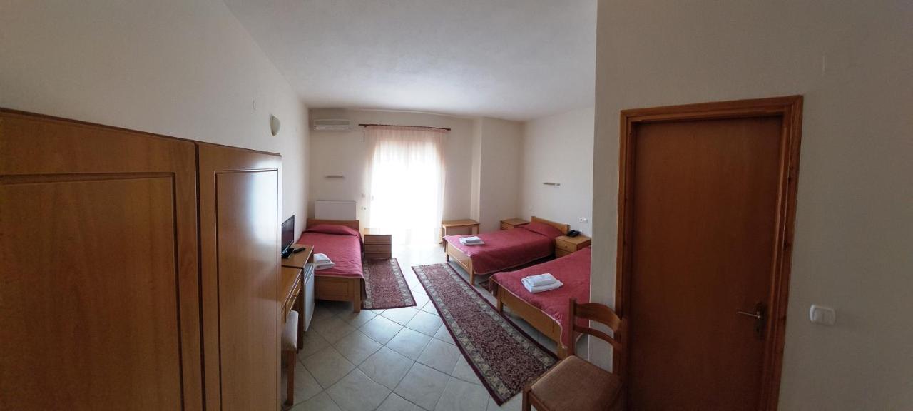 Hotel Kastro Sérvia Extérieur photo