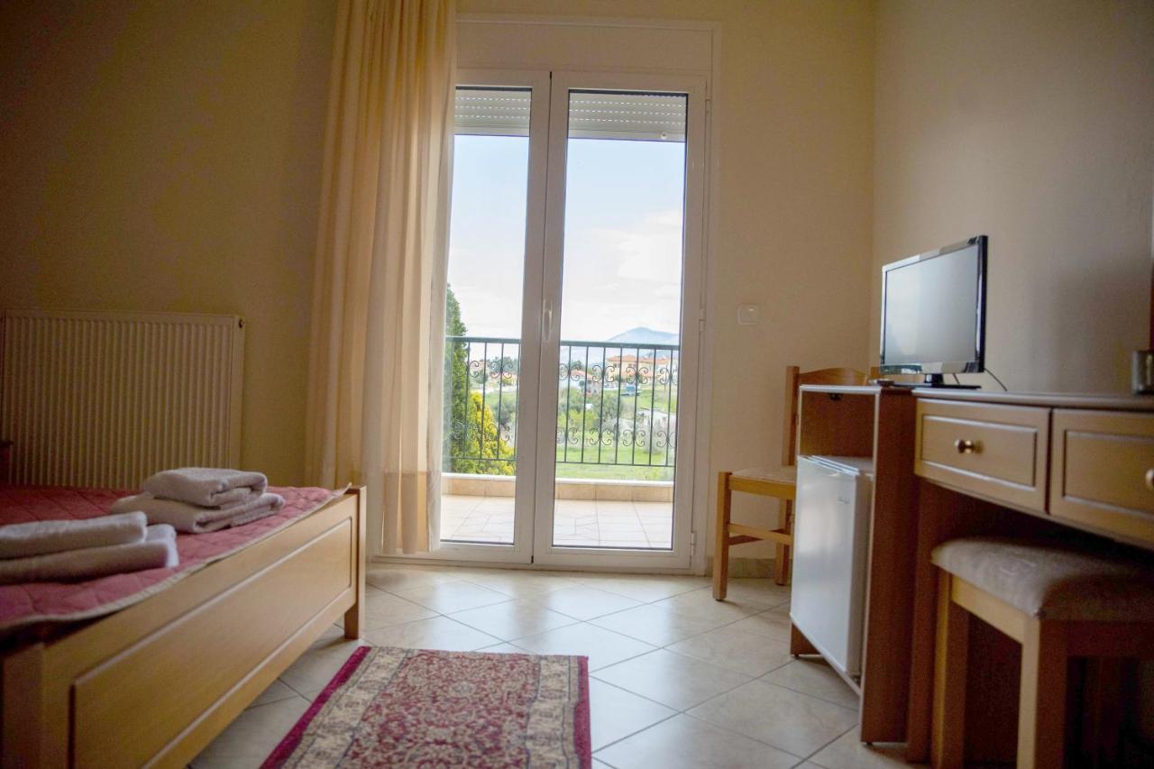 Hotel Kastro Sérvia Extérieur photo