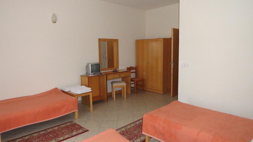 Hotel Kastro Sérvia Chambre photo