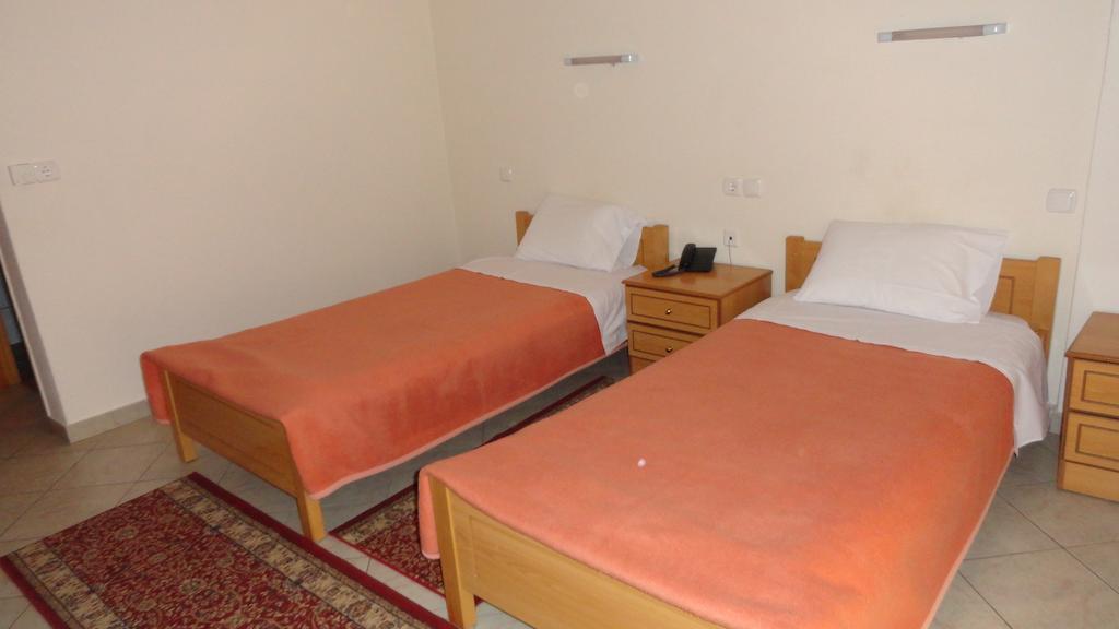 Hotel Kastro Sérvia Chambre photo